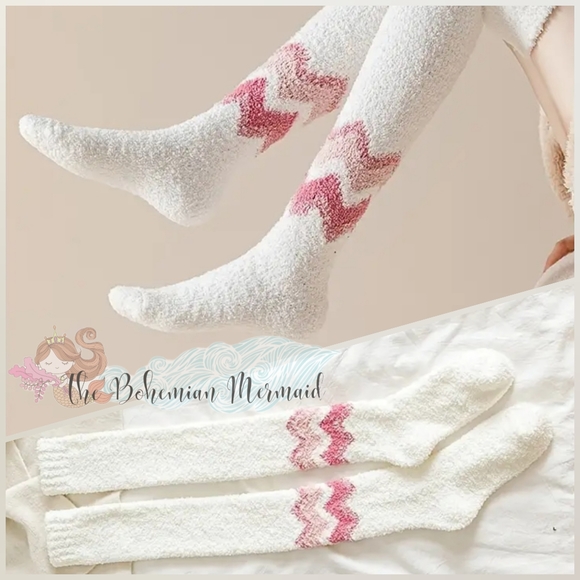 đNWTđ 2 PK PLUSH WINTER THIGH HIGH CLOUD SOCKS - Picture 4 of 12